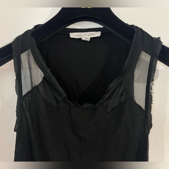 Robbi & Nikki Tank Top w silk mesh fray detailing around edges Black size S - Picture 3 of 9